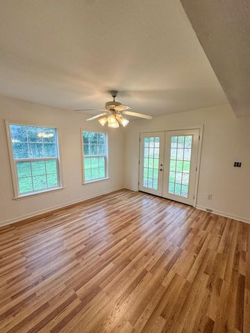 1718 2nd Terrace, Hattiesburg, MS 39401