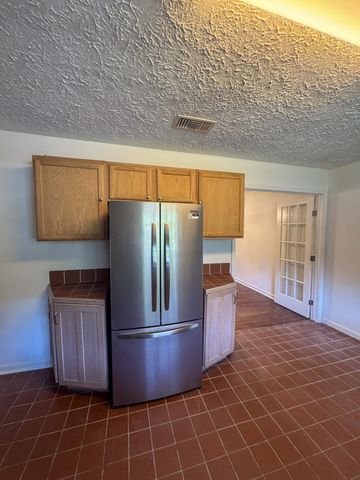 1718 2nd Terrace, Hattiesburg, MS 39401