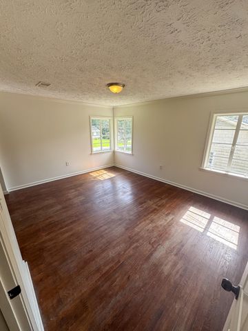 1718 2nd Terrace, Hattiesburg, MS 39401