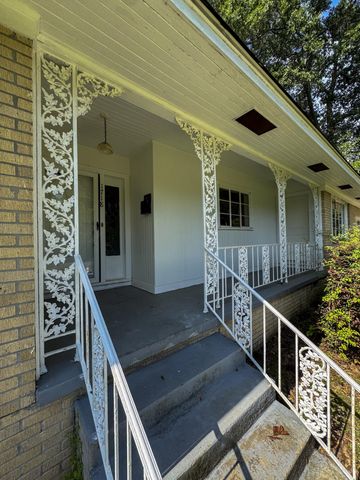 1718 2nd Terrace, Hattiesburg, MS 39401