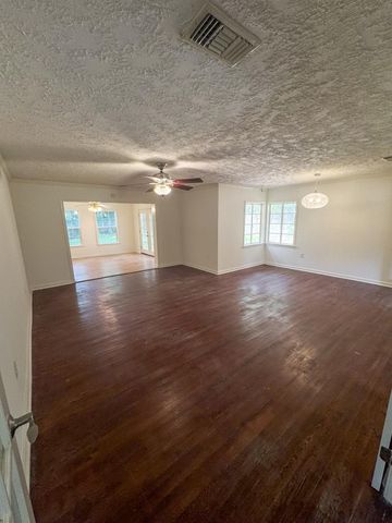 1718 2nd Terrace, Hattiesburg, MS 39401