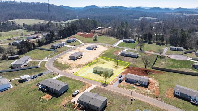 166 Meadow Lawn Drive, Englewood, TN 37329