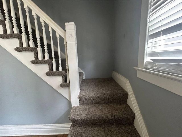 1037 Sandusky Avenue, Kansas City, KS 66102
