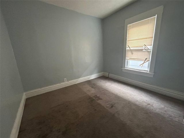 1037 Sandusky Avenue, Kansas City, KS 66102