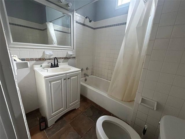 1037 Sandusky Avenue, Kansas City, KS 66102