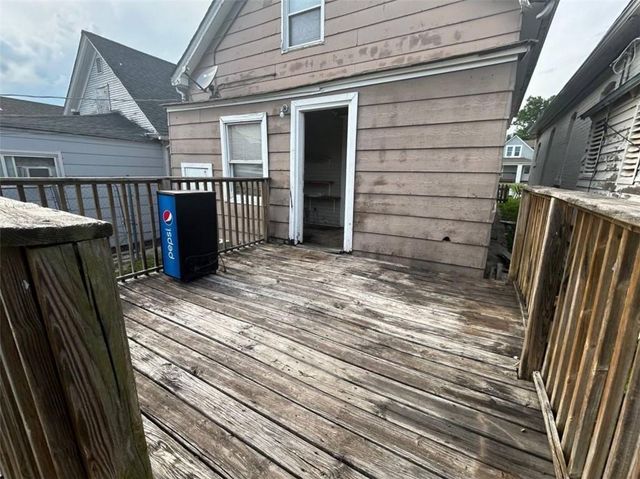 1037 Sandusky Avenue, Kansas City, KS 66102