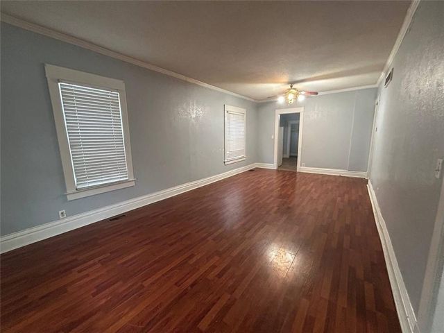 1037 Sandusky Avenue, Kansas City, KS 66102