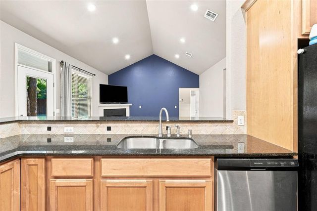 4824 W Oakcrest Road, Stillwater, OK 74075