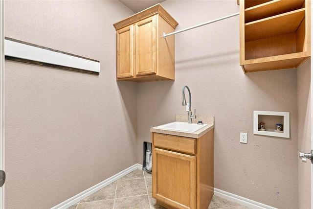 4824 W Oakcrest Road, Stillwater, OK 74075