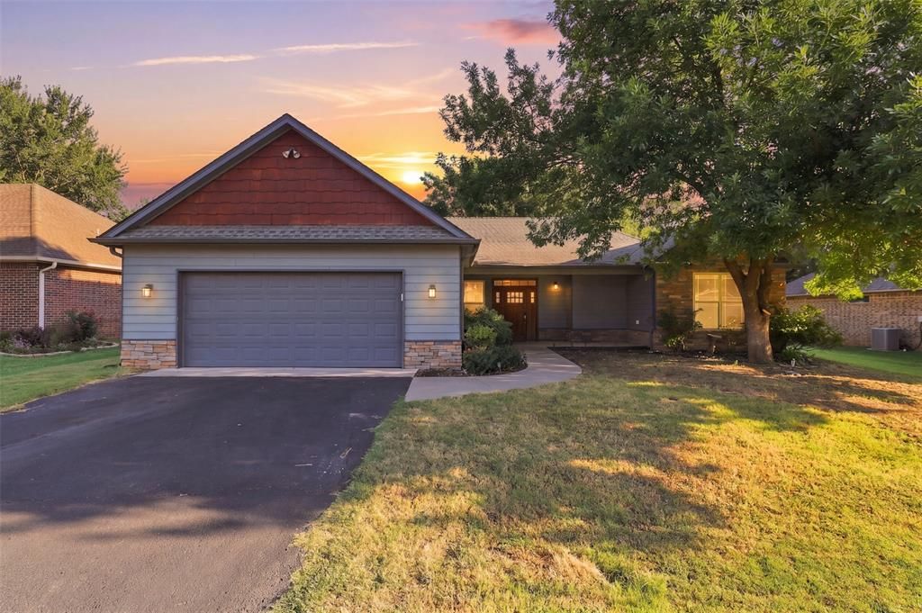 4824 W Oakcrest Road, Stillwater, OK 74075