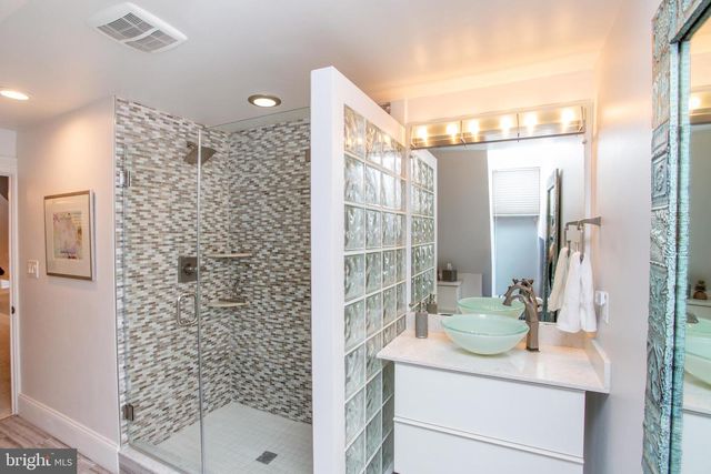 151 N UNION ST #6, Lambertville, NJ 08530