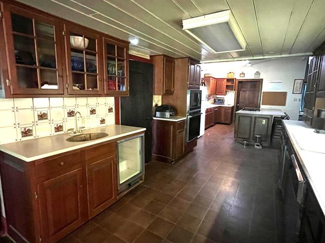 1 WESLEY ST, Camden, DE 19934