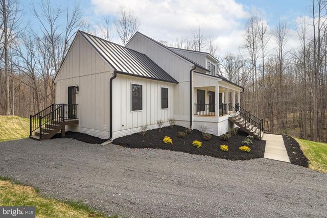 11117 EGGBORNSVILLE RD, Rixeyville, VA 22737