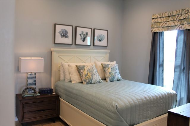 1924 S 11th St S 3, Port Aransas, TX 78373