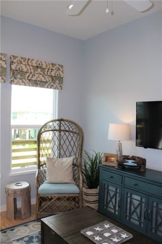 1924 S 11th St S 3, Port Aransas, TX 78373