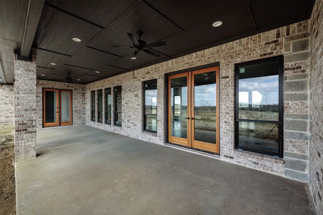 4112 County Road 1098, Celeste, TX 75423