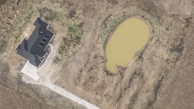 4112 County Road 1098, Celeste, TX 75423