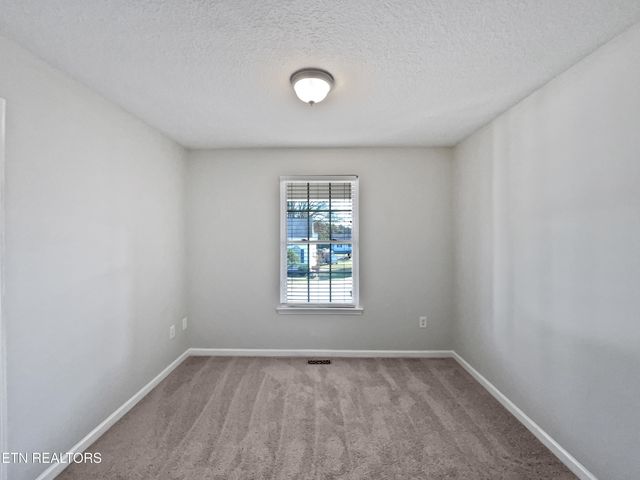 823 Colonial Estates Way, Knoxville, TN 37920