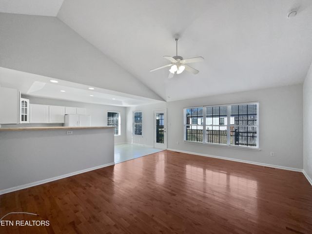 823 Colonial Estates Way, Knoxville, TN 37920