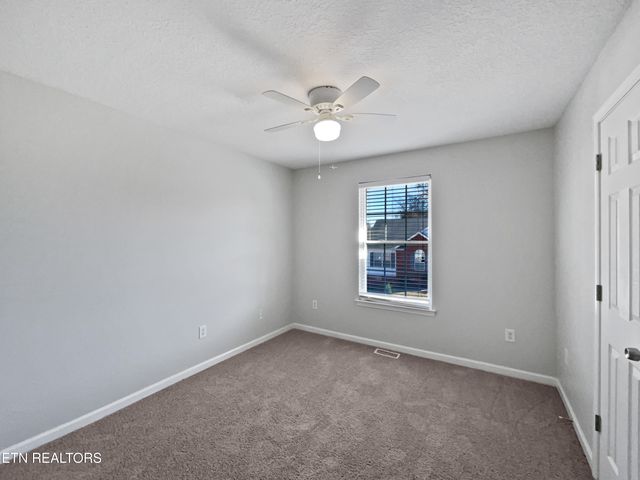 823 Colonial Estates Way, Knoxville, TN 37920