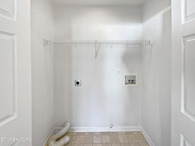 823 Colonial Estates Way, Knoxville, TN 37920