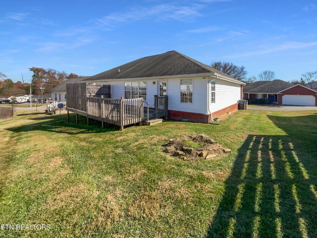 823 Colonial Estates Way, Knoxville, TN 37920