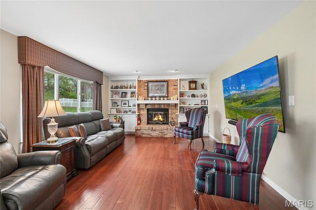 1432 Westbrooke Terrace Drive, Ballwin, MO 63021