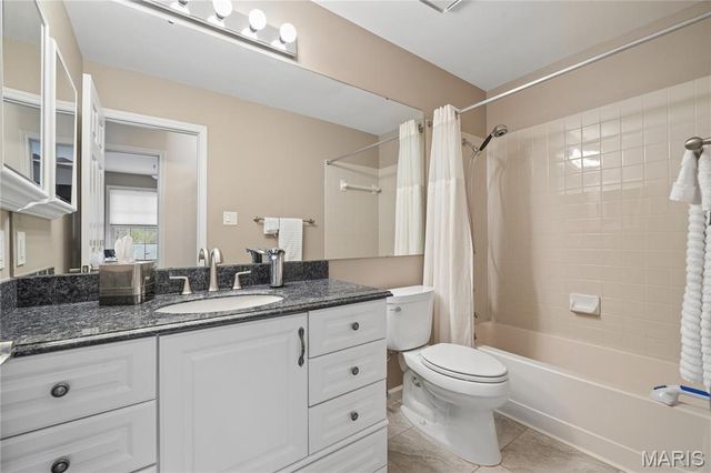 1432 Westbrooke Terrace Drive, Ballwin, MO 63021