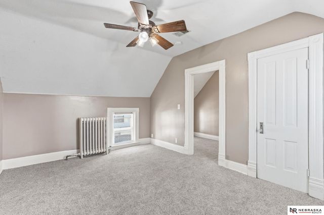 924 S 31 Street, Omaha, NE 68105