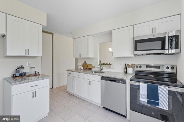 624 WHISPERING WIND CT, Gaithersburg, MD 20877