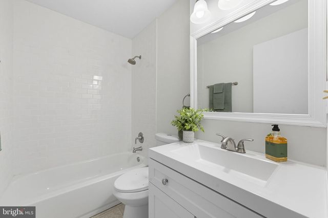 624 WHISPERING WIND CT, Gaithersburg, MD 20877