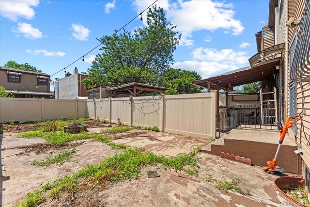 534 Warwick Street, Brooklyn, NY 11207