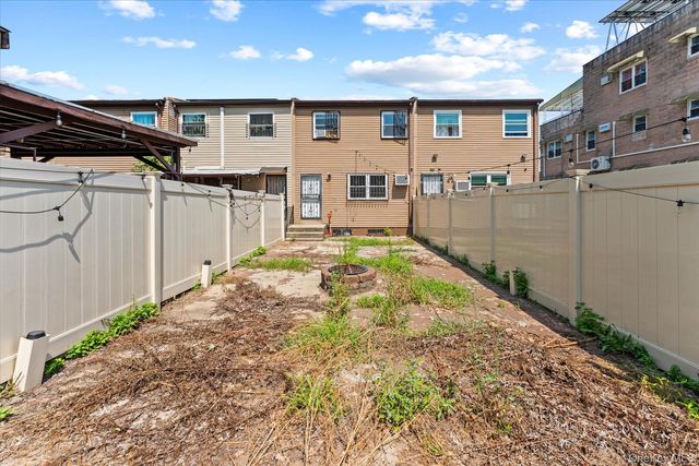 534 Warwick Street, Brooklyn, NY 11207