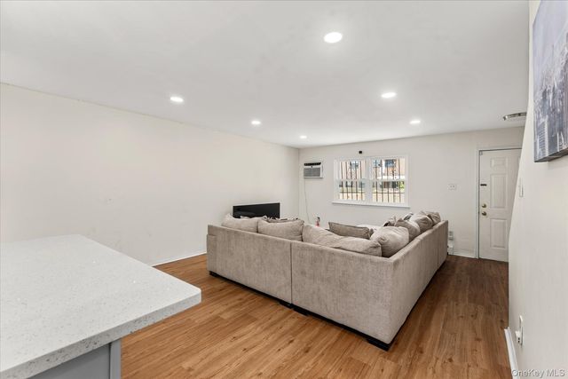 534 Warwick Street, Brooklyn, NY 11207