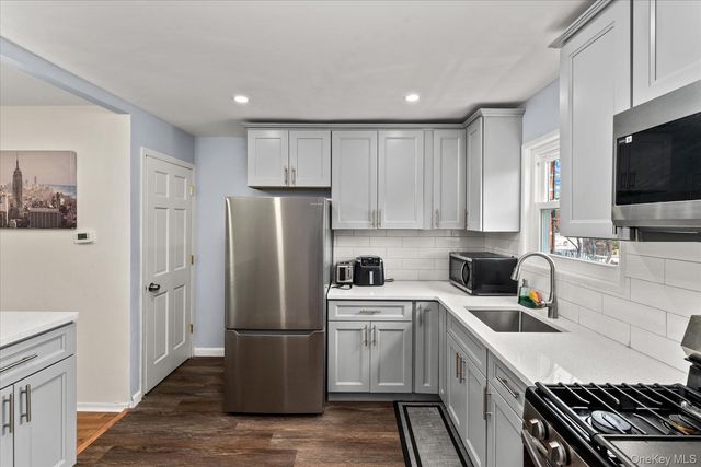 534 Warwick Street, Brooklyn, NY 11207