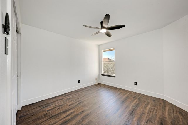 801 Black Isle DR, Pflugerville, TX 78660