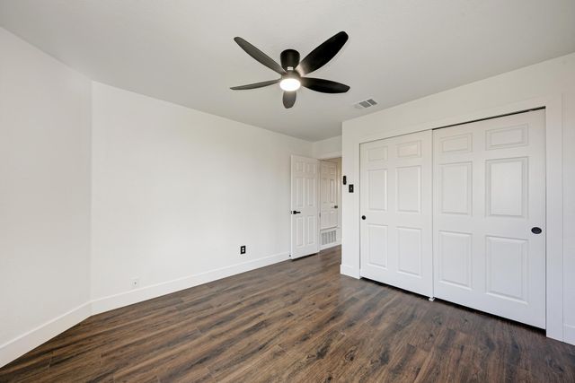 801 Black Isle DR, Pflugerville, TX 78660