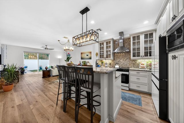 1942 NE 32nd Street, Lighthouse Point, FL 33064