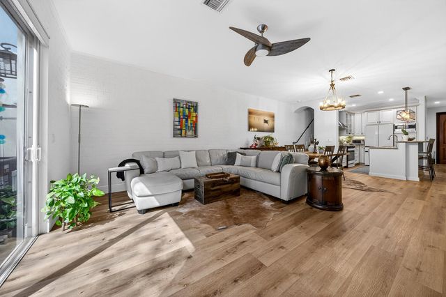 1942 NE 32nd Street, Lighthouse Point, FL 33064