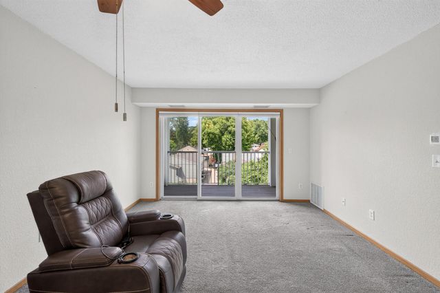 1600 Arundel Street 304, Saint Paul, MN 55117