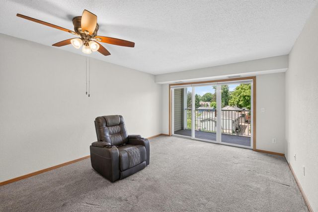 1600 Arundel Street 304, Saint Paul, MN 55117