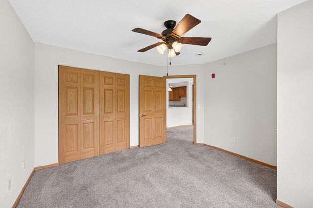 1600 Arundel Street 304, Saint Paul, MN 55117