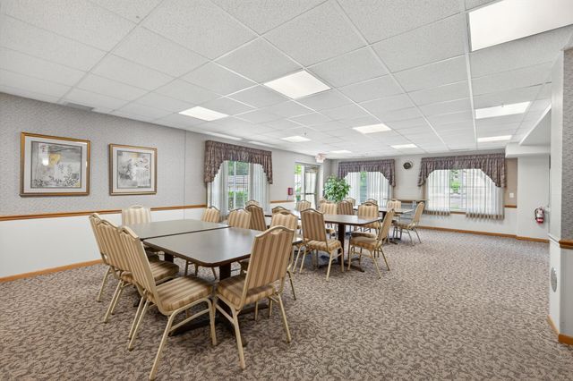 1600 Arundel Street 304, Saint Paul, MN 55117