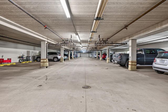 1600 Arundel Street 304, Saint Paul, MN 55117