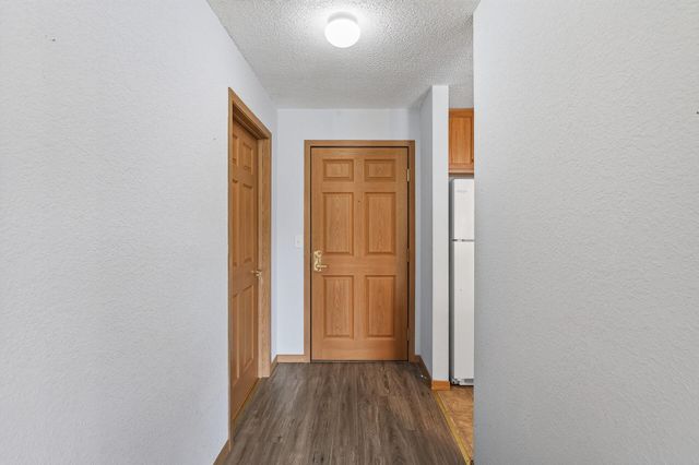 1600 Arundel Street 304, Saint Paul, MN 55117