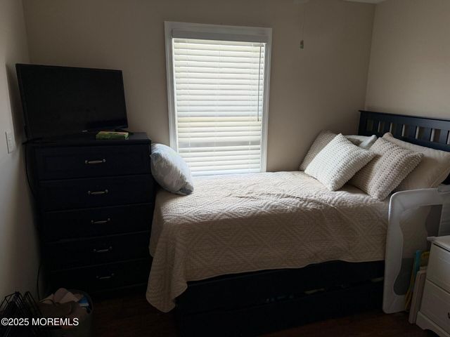 7 Brunswick Place, Point Pleasant Beach, NJ 08742