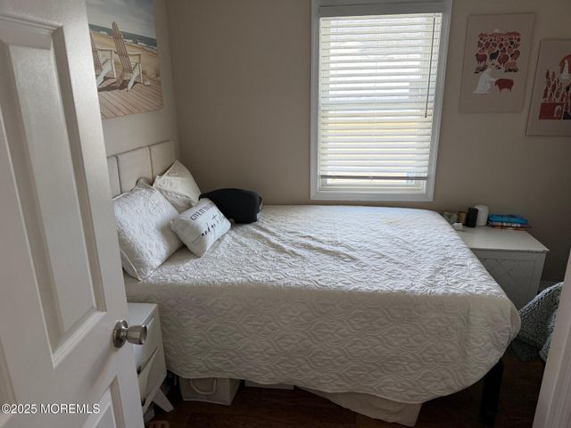 7 Brunswick Place, Point Pleasant Beach, NJ 08742