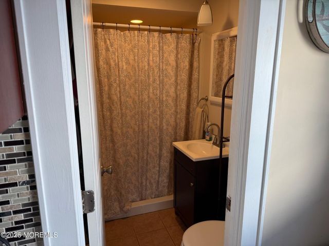 7 Brunswick Place, Point Pleasant Beach, NJ 08742