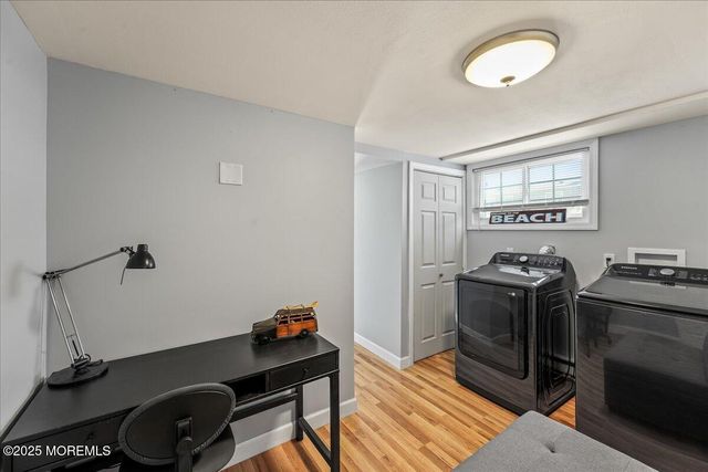 273 N 12th Street, Fl 1, Surf City, NJ 08008