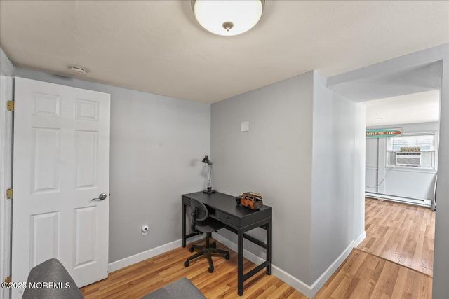 273 N 12th Street, Fl 1, Surf City, NJ 08008